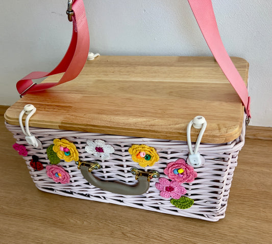 Spring Daisy.                             One Of A Kind Handmade / Upcycled Picnic Basket set