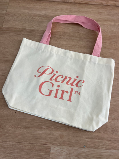 One of a kind Picnic basket set - Strawberry Sunday.